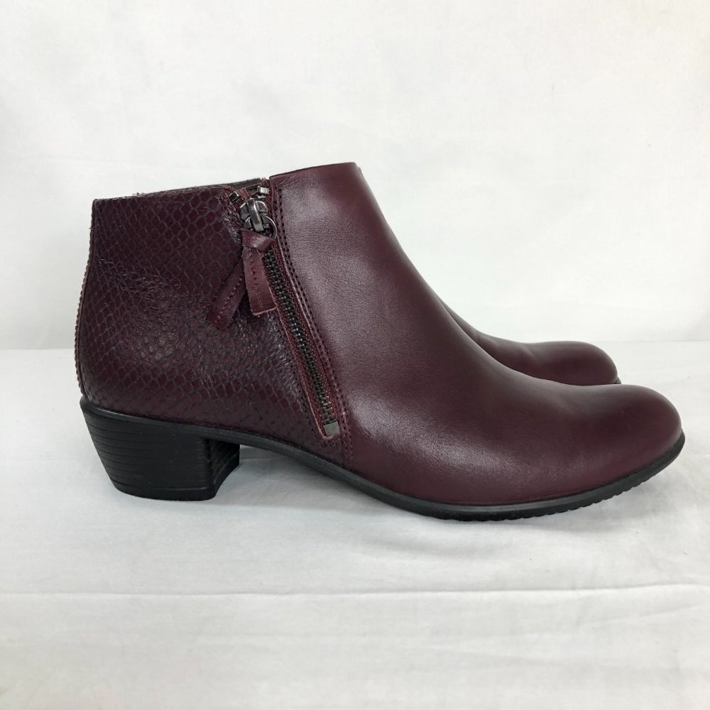 Ecco Leather Side Zip Fashion Ankle Boots Burgundy Booties Womens US 8.5 M 39 EU